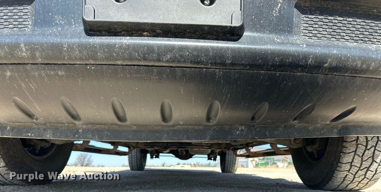 image for item LN9447 2017 Dodge Ram 1500  Crew Cab pickup truck