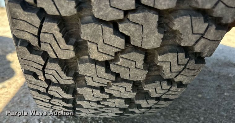 image for item LN9447 2017 Dodge Ram 1500  Crew Cab pickup truck