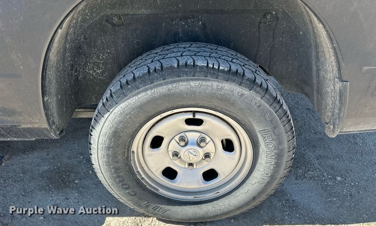 image for item LN9447 2017 Dodge Ram 1500  Crew Cab pickup truck