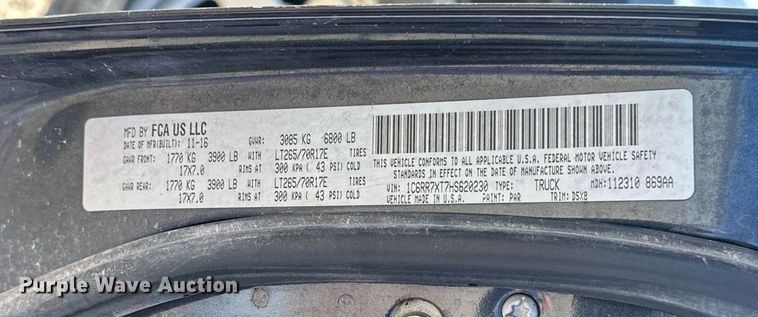 image for item LN9447 2017 Dodge Ram 1500  Crew Cab pickup truck