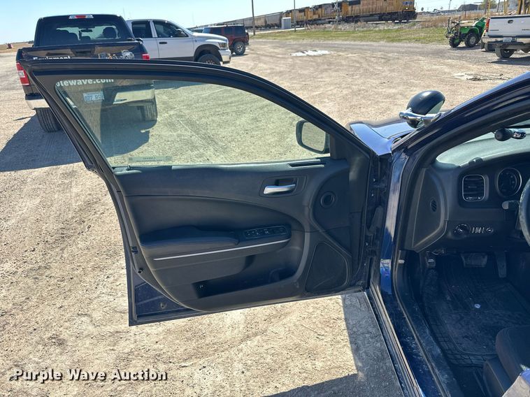 image for item LN9448 2017 Dodge Charger Police