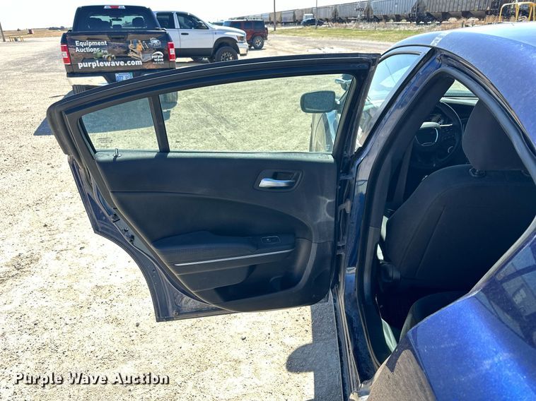 image for item LN9448 2017 Dodge Charger Police