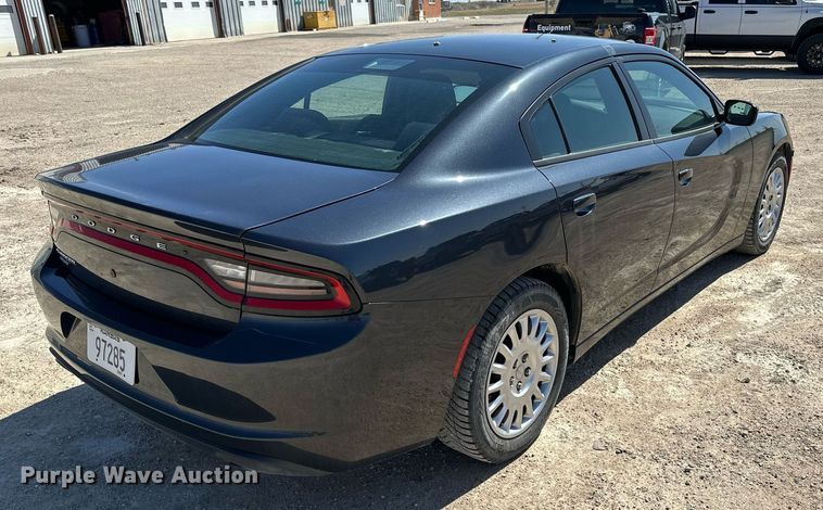 image for item LN9449 2017 Dodge  Charger Police