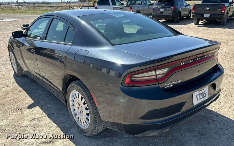 image for item LN9449 2017 Dodge  Charger Police