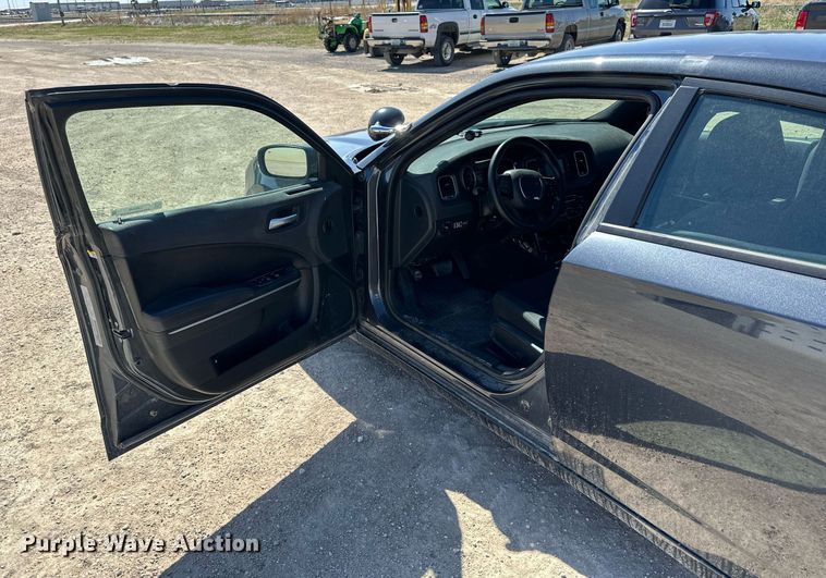 image for item LN9449 2017 Dodge  Charger Police