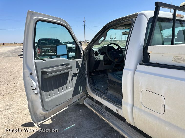 image for item LN9450 2012 Ford F250 Super Duty  pickup truck