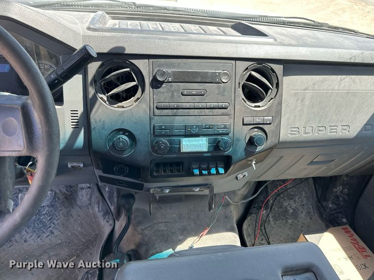 image for item LN9450 2012 Ford F250 Super Duty  pickup truck