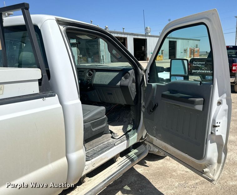 image for item LN9450 2012 Ford F250 Super Duty  pickup truck