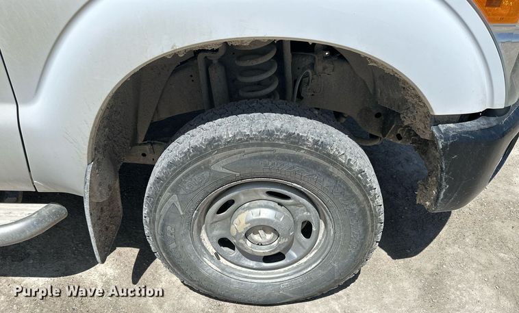 image for item LN9450 2012 Ford F250 Super Duty  pickup truck