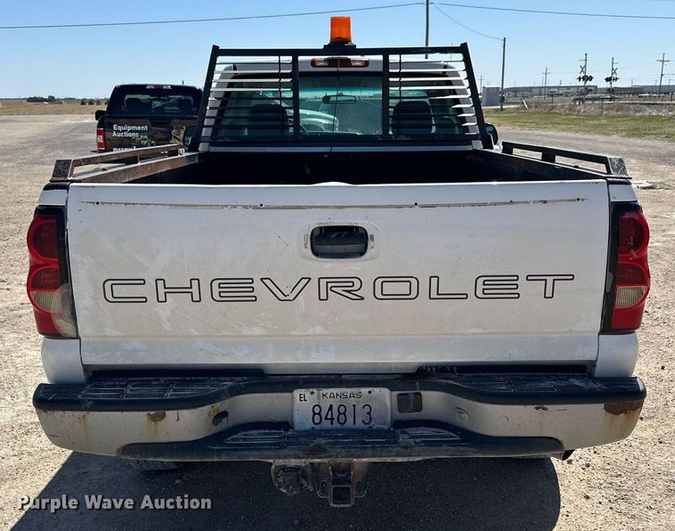 image for item LN9452 2006 Chevrolet Silverado 2500HD  pickup truck