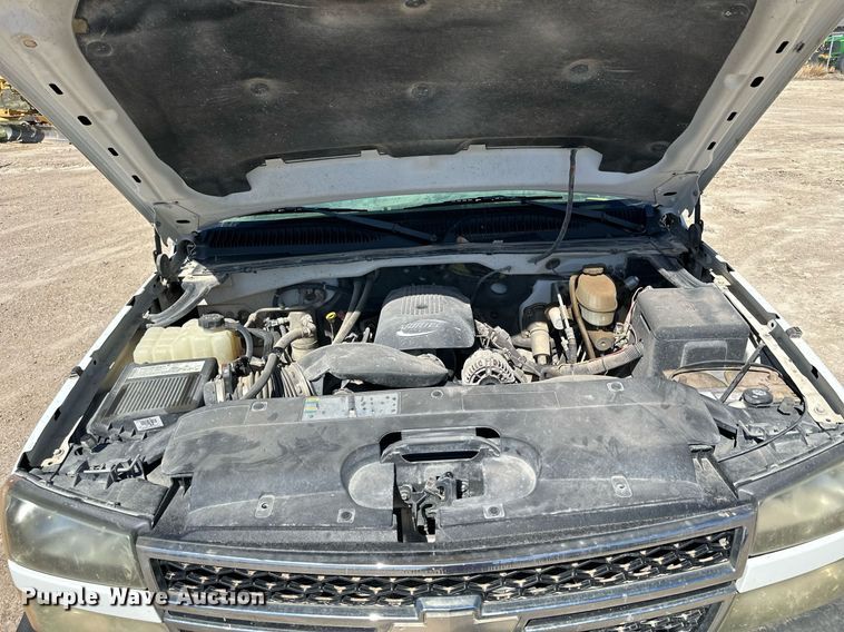 image for item LN9452 2006 Chevrolet Silverado 2500HD  pickup truck