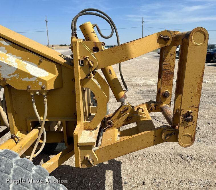 image for item LN9453 1991 Caterpillar 140G  motor grader