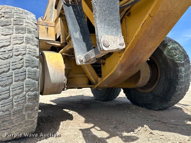 image for item LN9453 1991 Caterpillar 140G  motor grader