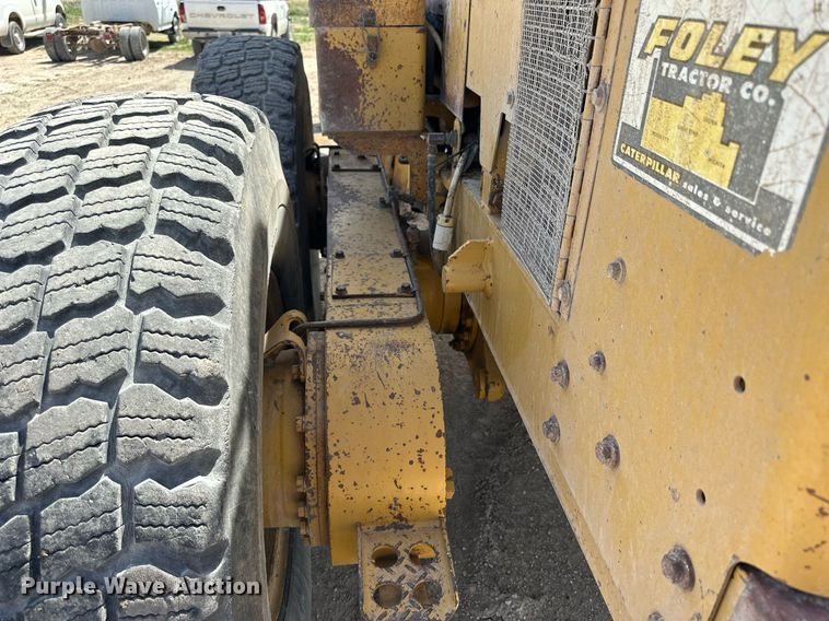 image for item LN9453 1991 Caterpillar 140G  motor grader