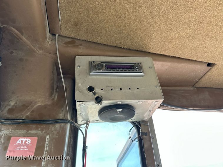 image for item LN9453 1991 Caterpillar 140G  motor grader