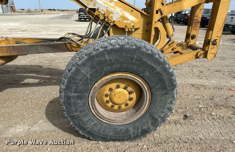image for item LN9453 1991 Caterpillar 140G  motor grader