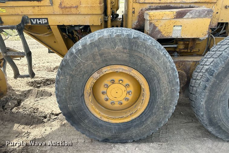 image for item LN9453 1991 Caterpillar 140G  motor grader