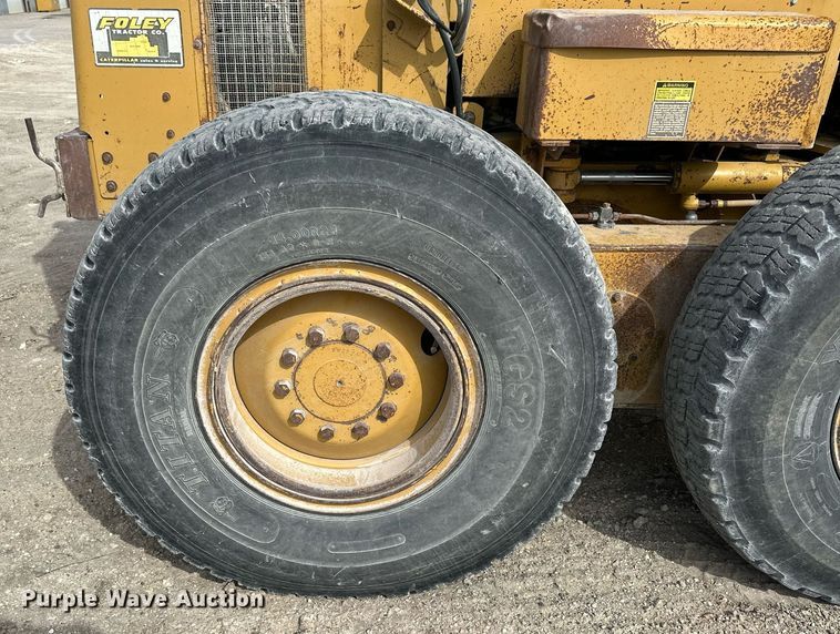 image for item LN9453 1991 Caterpillar 140G  motor grader