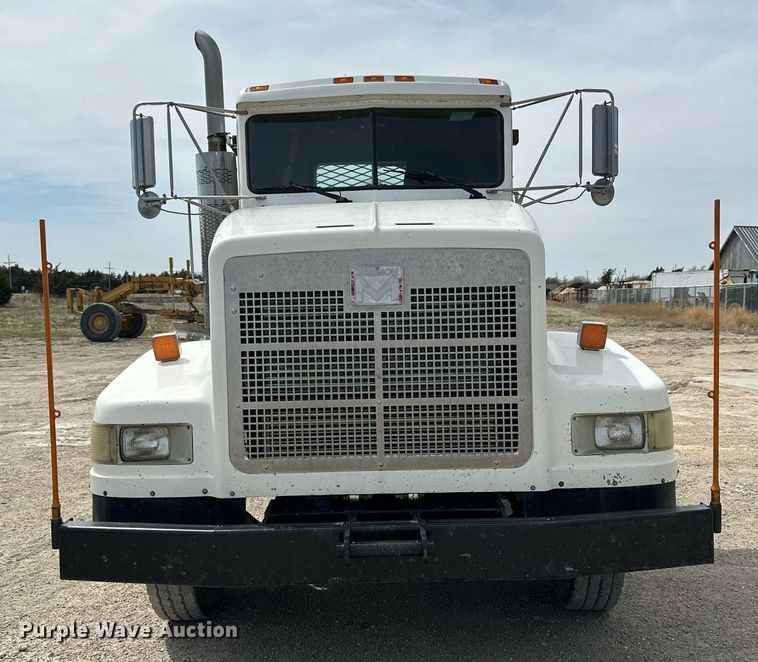 image for item LN9455 1993 Marmon 57P  winch truck