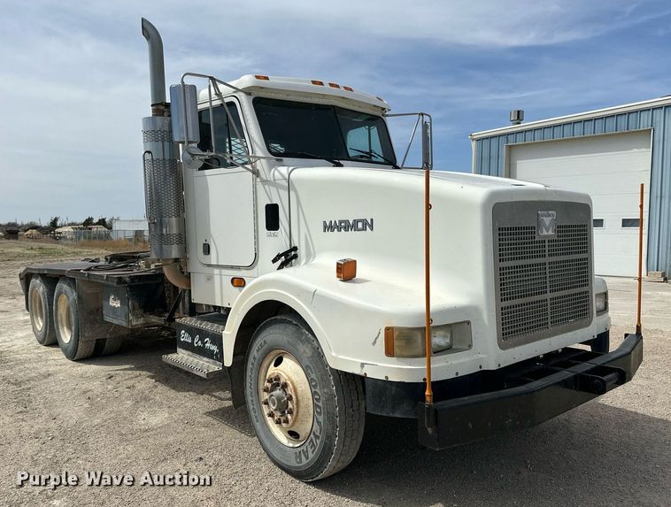 image for item LN9455 1993 Marmon 57P  winch truck