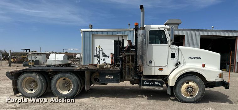 image for item LN9455 1993 Marmon 57P  winch truck