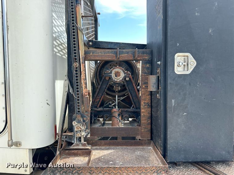 image for item LN9455 1993 Marmon 57P  winch truck