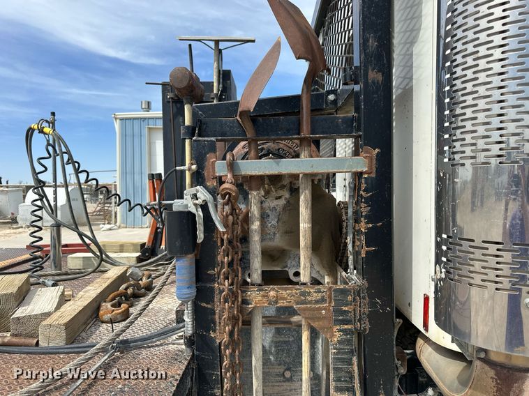 image for item LN9455 1993 Marmon 57P  winch truck