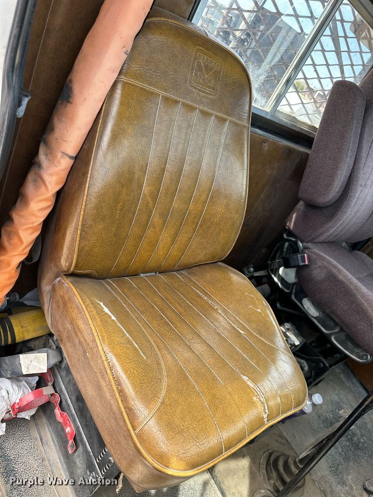 image for item LN9455 1993 Marmon 57P  winch truck