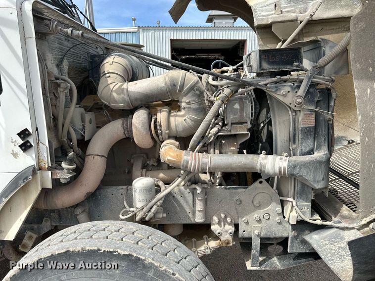 image for item LN9455 1993 Marmon 57P  winch truck