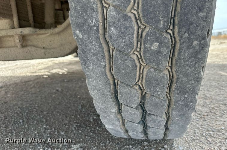 image for item LN9455 1993 Marmon 57P  winch truck