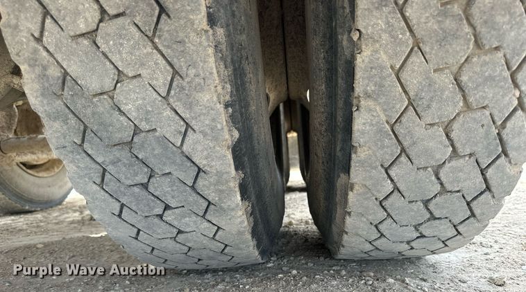 image for item LN9455 1993 Marmon 57P  winch truck