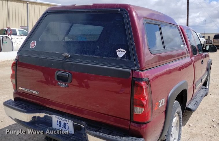 image for item LP9551 ARE  truck topper