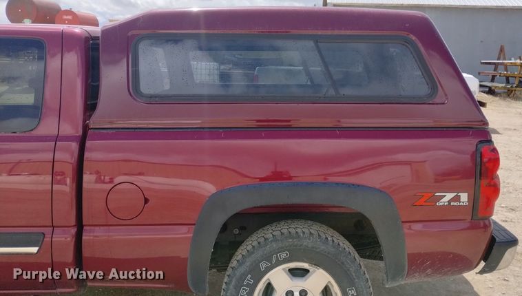 image for item LP9551 ARE  truck topper