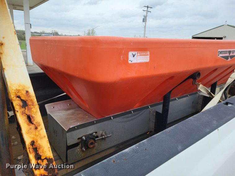 image for item LR9207 2011 Chevrolet Silverado 3500HD  pickup truck