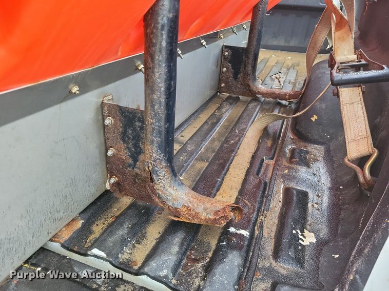 image for item LR9207 2011 Chevrolet Silverado 3500HD  pickup truck