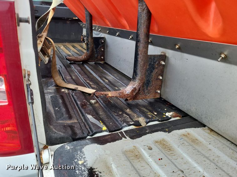 image for item LR9207 2011 Chevrolet Silverado 3500HD  pickup truck