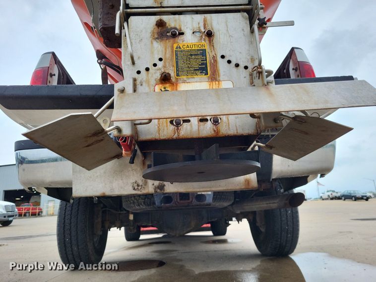 image for item LR9207 2011 Chevrolet Silverado 3500HD  pickup truck