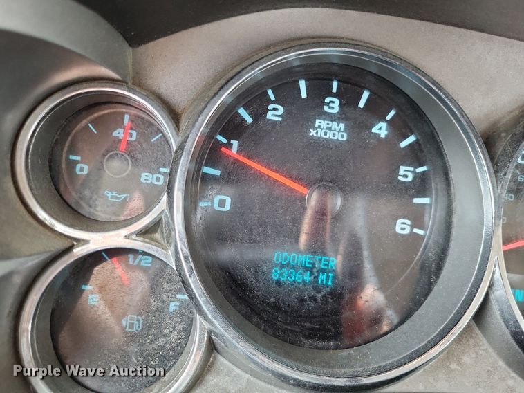 image for item LR9207 2011 Chevrolet Silverado 3500HD  pickup truck