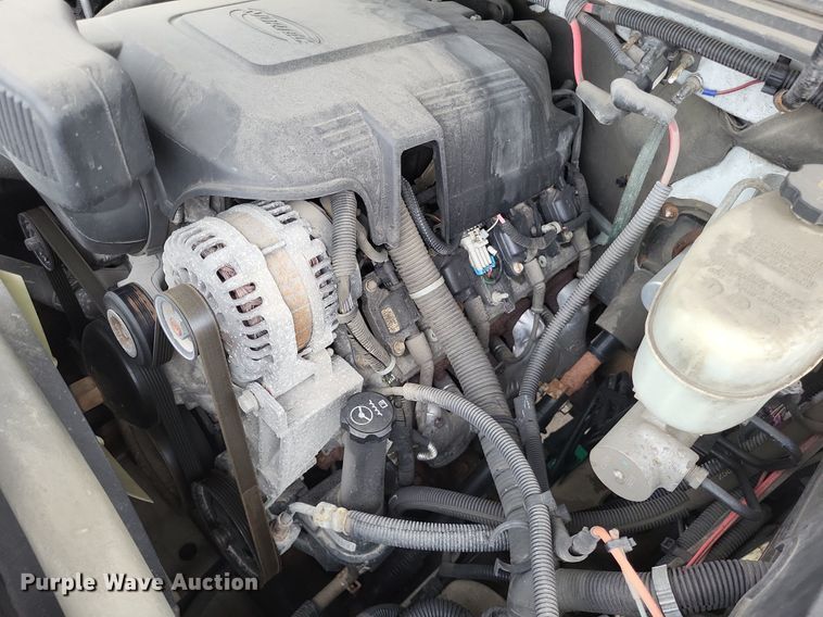 image for item LR9207 2011 Chevrolet Silverado 3500HD  pickup truck