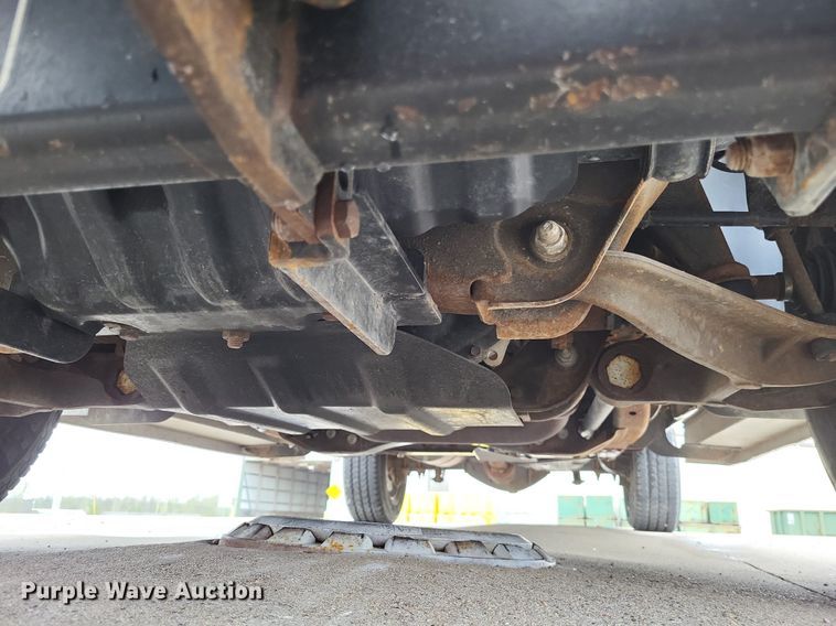 image for item LR9207 2011 Chevrolet Silverado 3500HD  pickup truck