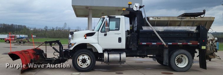 image for item LR9208 2012 International WorkStar 7300  dump truck