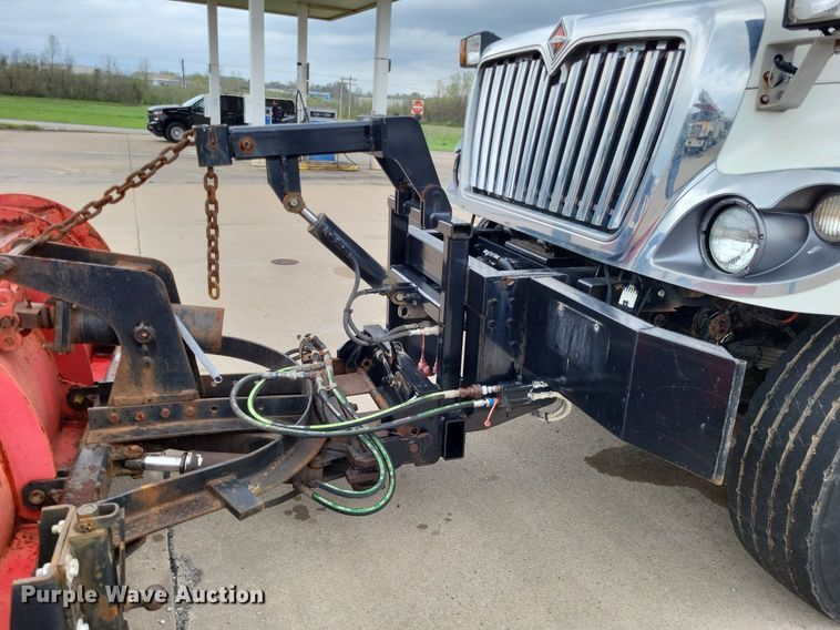 image for item LR9208 2012 International WorkStar 7300  dump truck