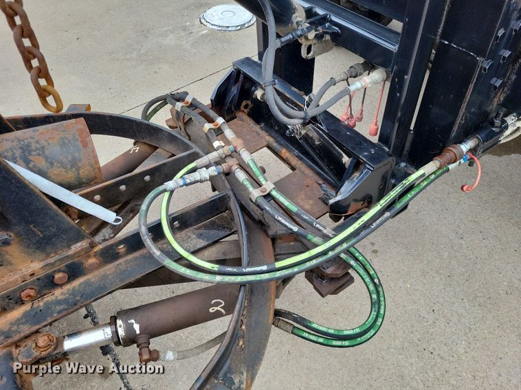 image for item LR9208 2012 International WorkStar 7300  dump truck