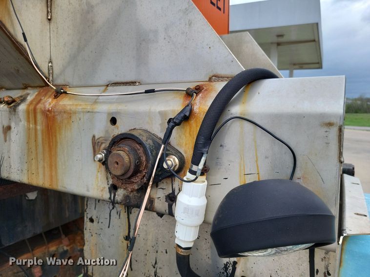 image for item LR9208 2012 International WorkStar 7300  dump truck