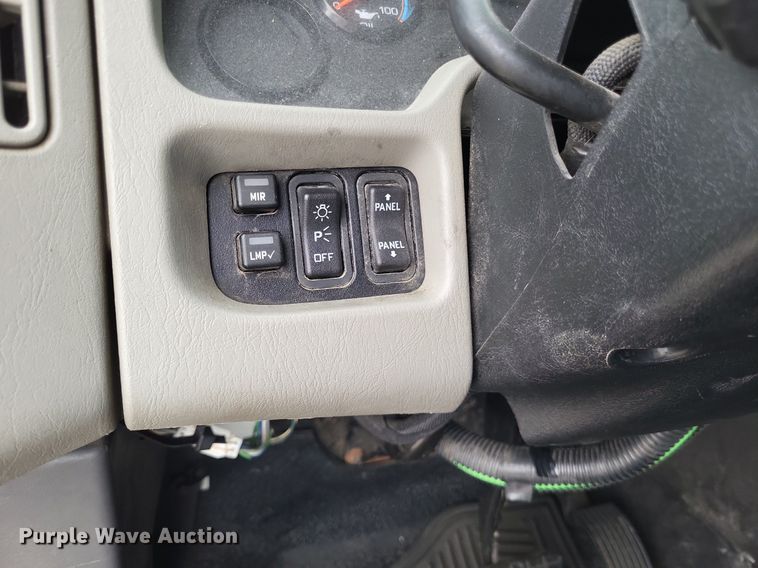 image for item LR9208 2012 International WorkStar 7300  dump truck