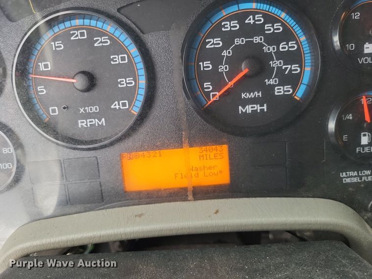 image for item LR9208 2012 International WorkStar 7300  dump truck