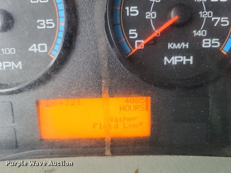 image for item LR9208 2012 International WorkStar 7300  dump truck