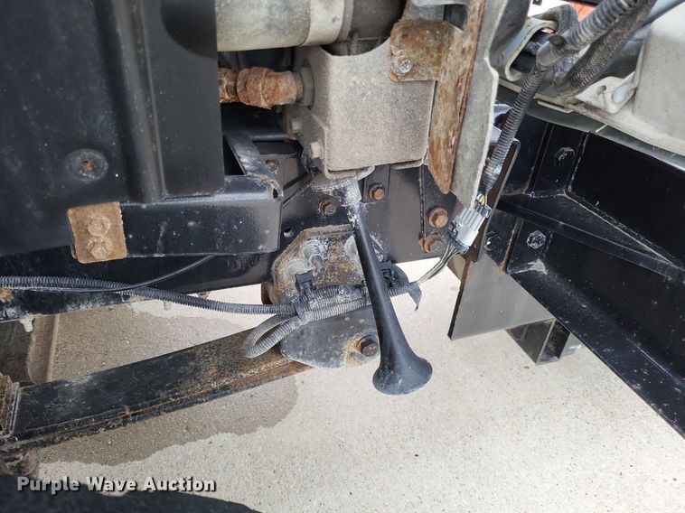 image for item LR9208 2012 International WorkStar 7300  dump truck