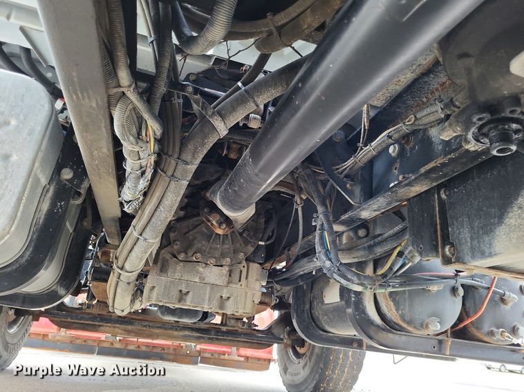 image for item LR9208 2012 International WorkStar 7300  dump truck