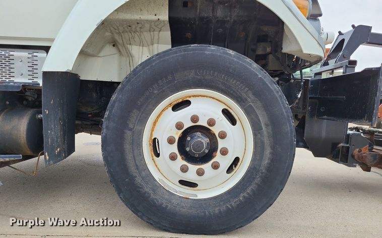 image for item LR9208 2012 International WorkStar 7300  dump truck